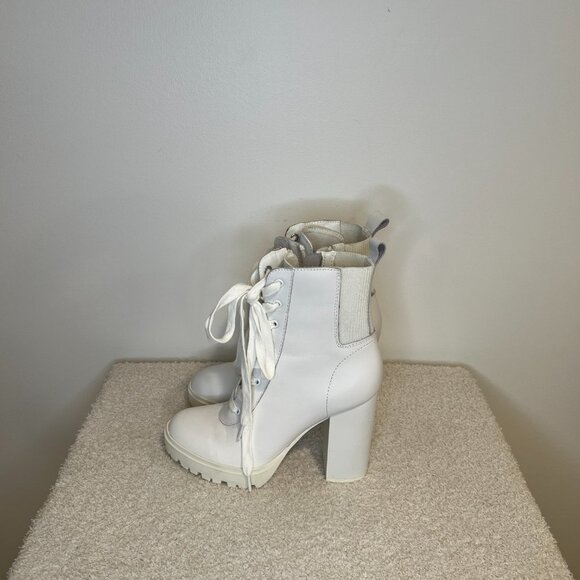 Steve Madden | Latch Lace-Up Boot | White - Picture 5 of 7